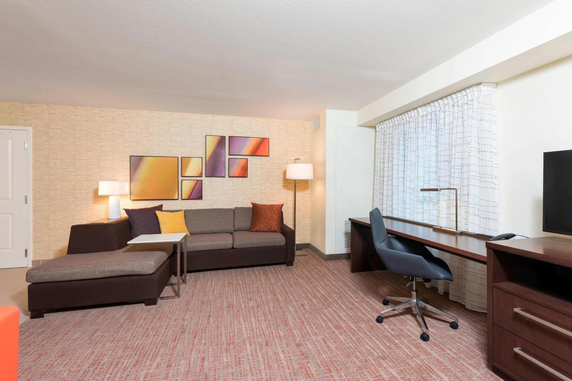 Residence Inn By Marriott Milwaukee West Wauwatosa Bagian luar foto